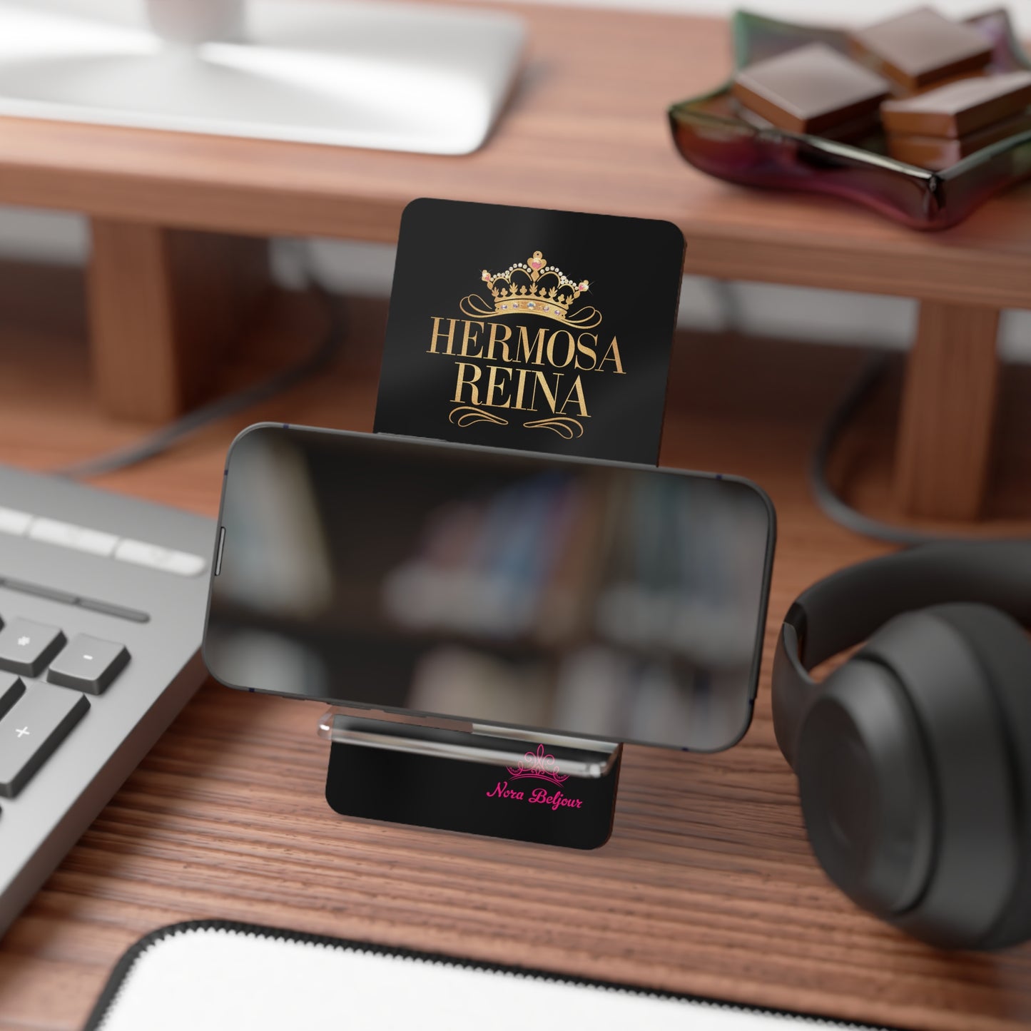 Chicago 1.0 Cell Phone Stand